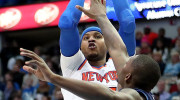 Mavericks 103, Knicks 95: Knicks Sink Further Into Dysfunction With Loss to Mavericks